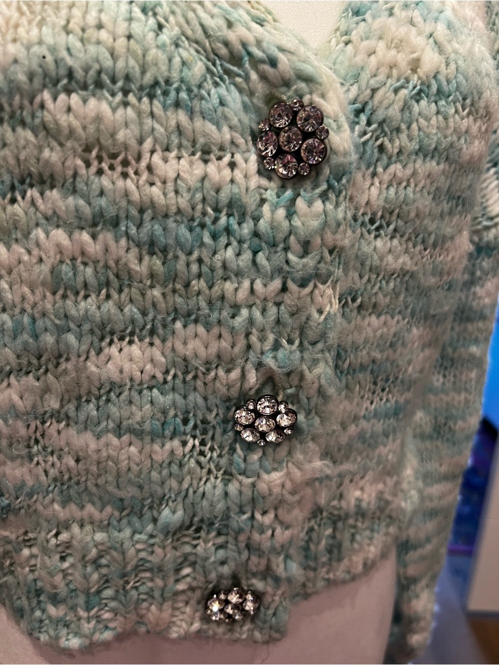 Universal Thread Mint Marled Cropped V-Neck Cardigan with crystal buttons - Picture 2 of 5